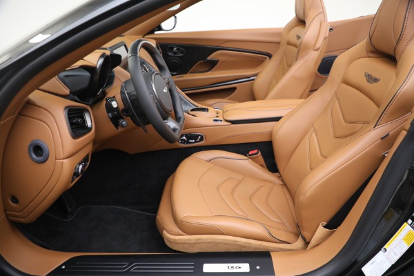 Used 2021 Aston Martin DBS Superleggera Volante for sale $295,900 at Alfa Romeo of Greenwich in Greenwich CT 06830 20