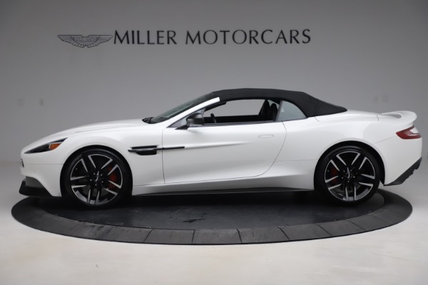 Used 2015 Aston Martin Vanquish Volante for sale Sold at Alfa Romeo of Greenwich in Greenwich CT 06830 14