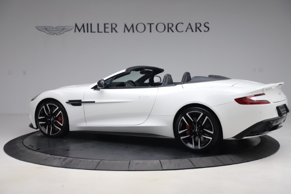 Used 2015 Aston Martin Vanquish Volante for sale Sold at Alfa Romeo of Greenwich in Greenwich CT 06830 3