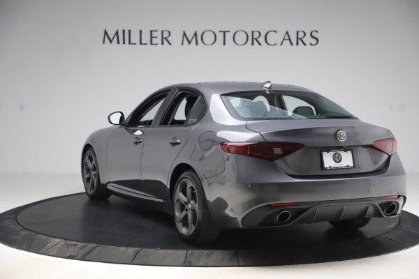 Used 2017 Alfa Romeo Giulia Ti Sport for sale Sold at Alfa Romeo of Greenwich in Greenwich CT 06830 6