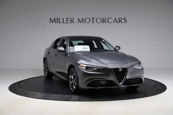 New 2021 Alfa Romeo Giulia Ti Q4 for sale Sold at Alfa Romeo of Greenwich in Greenwich CT 06830 10