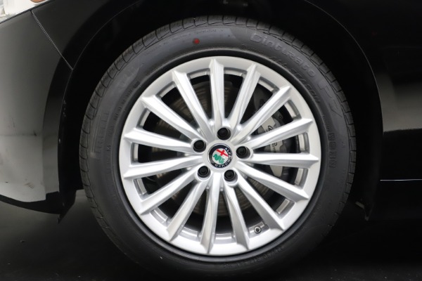 New 2021 Alfa Romeo Giulia Q4 for sale Call for price at Alfa Romeo of Greenwich in Greenwich CT 06830 27
