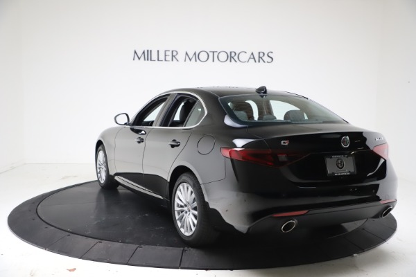 New 2021 Alfa Romeo Giulia Q4 for sale Sold at Alfa Romeo of Greenwich in Greenwich CT 06830 5