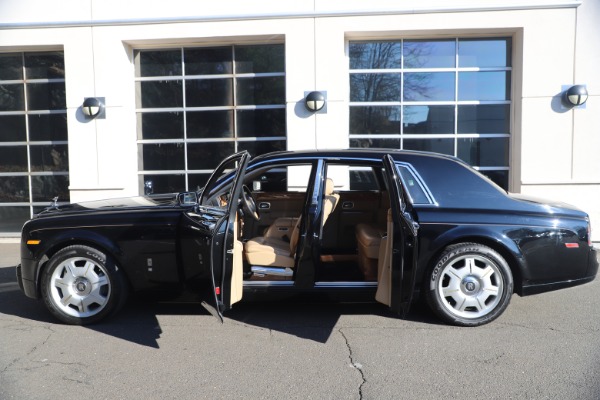 Used 2006 Rolls-Royce Phantom for sale Sold at Alfa Romeo of Greenwich in Greenwich CT 06830 13