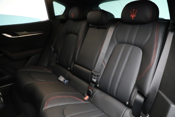 New 2021 Maserati Levante Q4 GranSport for sale Sold at Alfa Romeo of Greenwich in Greenwich CT 06830 19