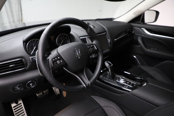 New 2021 Maserati Levante Q4 GranSport for sale Sold at Alfa Romeo of Greenwich in Greenwich CT 06830 13