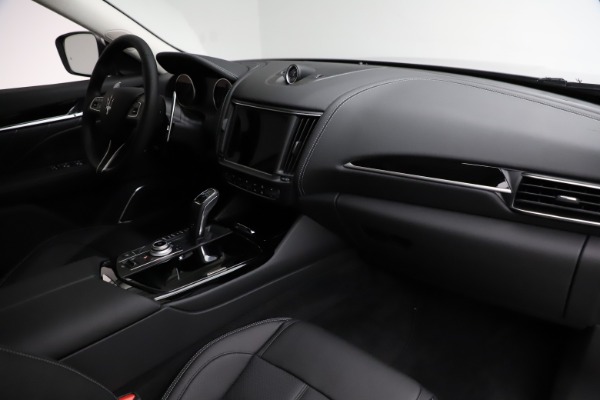 New 2021 Maserati Levante Q4 GranSport for sale Sold at Alfa Romeo of Greenwich in Greenwich CT 06830 21