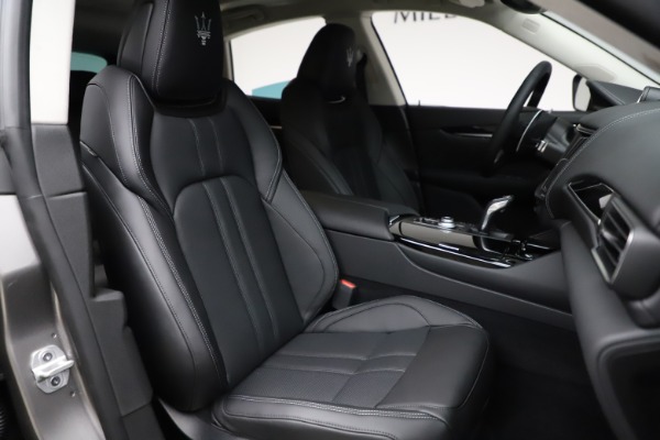 New 2021 Maserati Levante Q4 GranSport for sale Sold at Alfa Romeo of Greenwich in Greenwich CT 06830 23