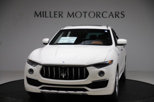 New 2021 Maserati Levante Q4 GranLusso for sale Sold at Alfa Romeo of Greenwich in Greenwich CT 06830 1