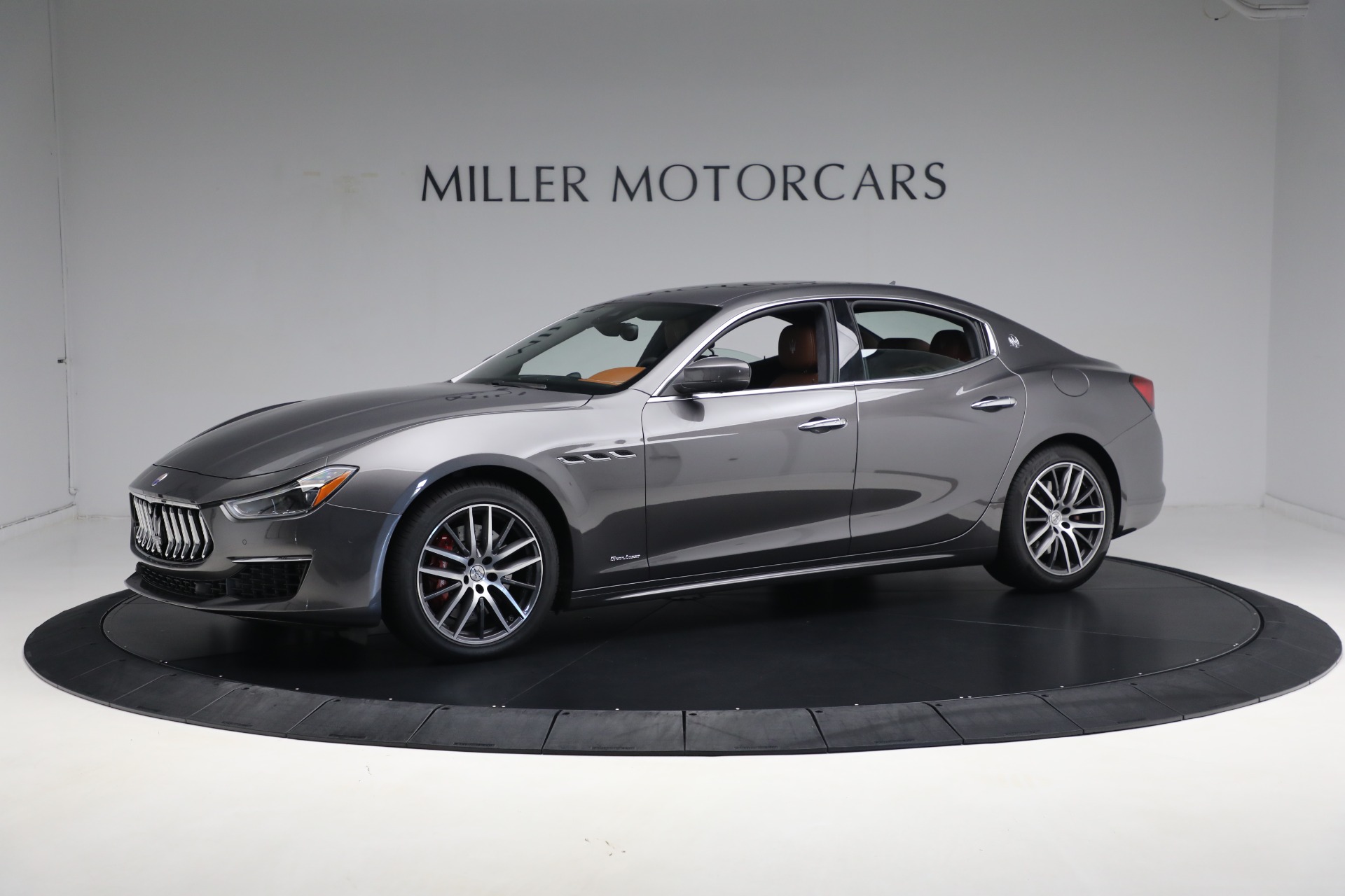 Used 2021 Maserati Ghibli S Q4 GranLusso for sale Sold at Alfa Romeo of Greenwich in Greenwich CT 06830 1