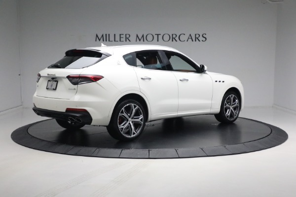 Used 2021 Maserati Levante Q4 for sale Sold at Alfa Romeo of Greenwich in Greenwich CT 06830 15