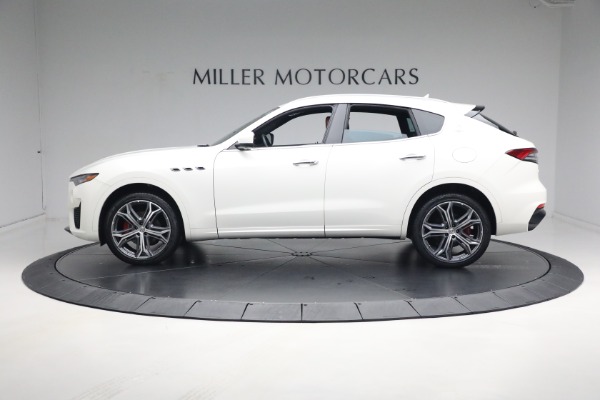 New 2021 Maserati Levante Q4 for sale $85,625 at Alfa Romeo of Greenwich in Greenwich CT 06830 6