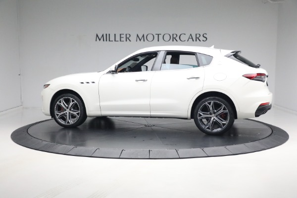 Used 2021 Maserati Levante Q4 for sale Sold at Alfa Romeo of Greenwich in Greenwich CT 06830 7