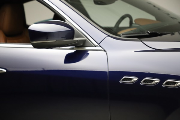 Used 2021 Maserati Levante S Q4 GranSport for sale Sold at Alfa Romeo of Greenwich in Greenwich CT 06830 28