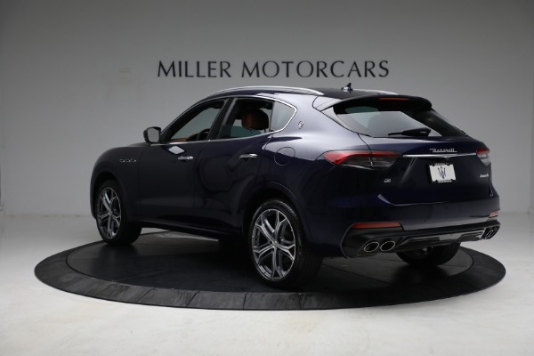 New 2021 Maserati Levante Q4 for sale Sold at Alfa Romeo of Greenwich in Greenwich CT 06830 5