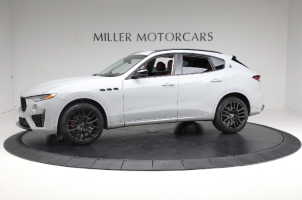 Used 2021 Maserati Levante Q4 for sale Sold at Alfa Romeo of Greenwich in Greenwich CT 06830 4