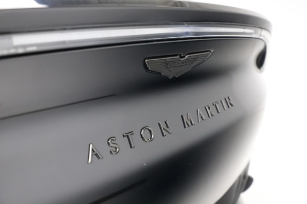 Used 2021 Aston Martin DBX for sale Sold at Alfa Romeo of Greenwich in Greenwich CT 06830 22