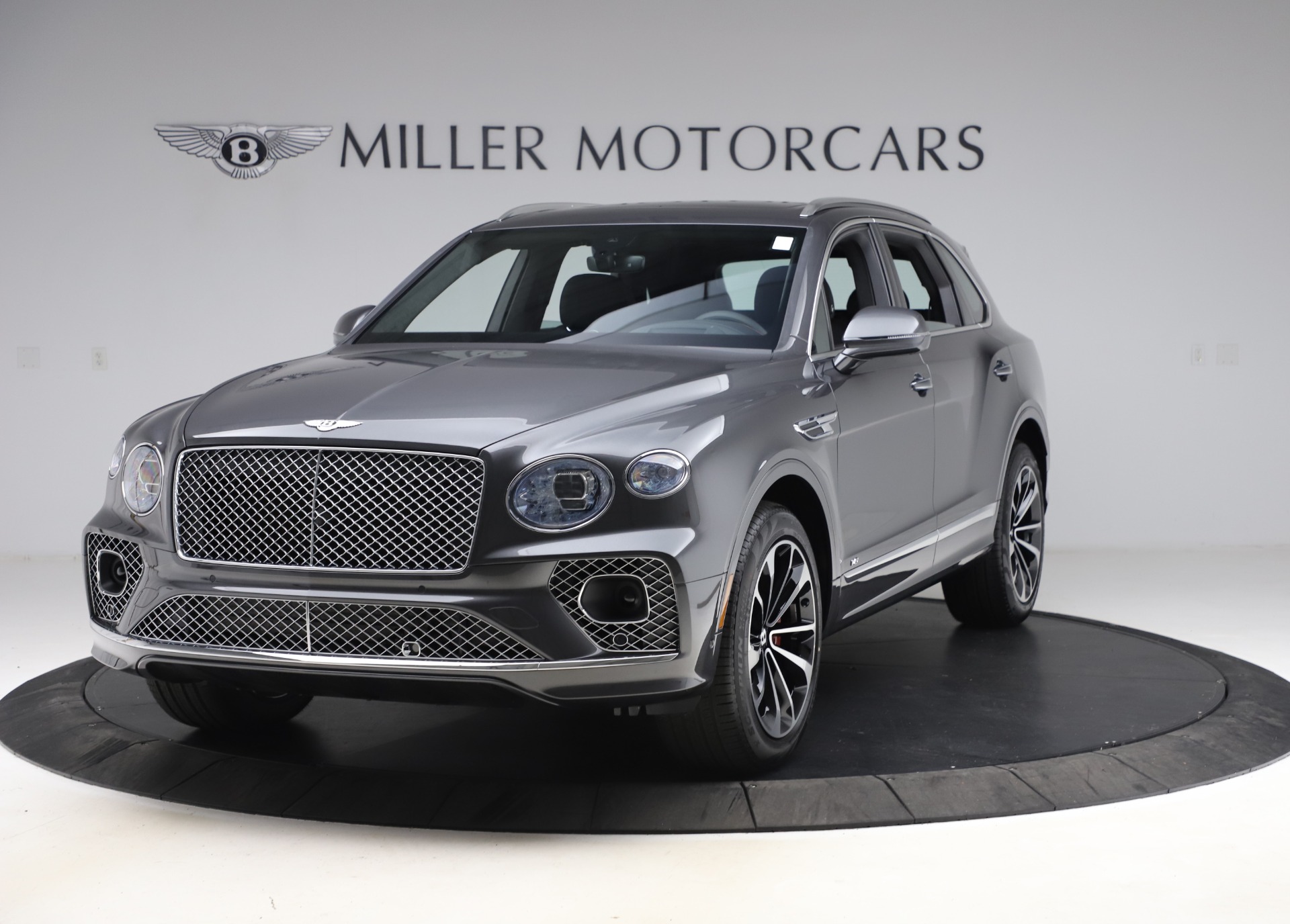 New 2021 Bentley Bentayga V8 for sale Sold at Alfa Romeo of Greenwich in Greenwich CT 06830 1