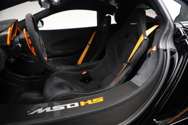Used 2016 McLaren 688 MSO HS for sale $624,900 at Alfa Romeo of Greenwich in Greenwich CT 06830 15