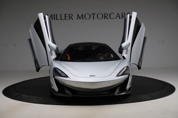 Used 2019 McLaren 600LT for sale Sold at Alfa Romeo of Greenwich in Greenwich CT 06830 12