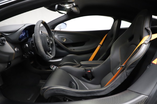 Used 2019 McLaren 600LT for sale Sold at Alfa Romeo of Greenwich in Greenwich CT 06830 14