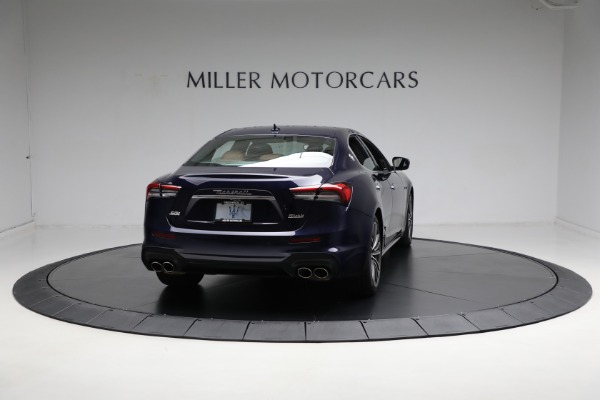 Used 2021 Maserati Ghibli S Q4 for sale Sold at Alfa Romeo of Greenwich in Greenwich CT 06830 14