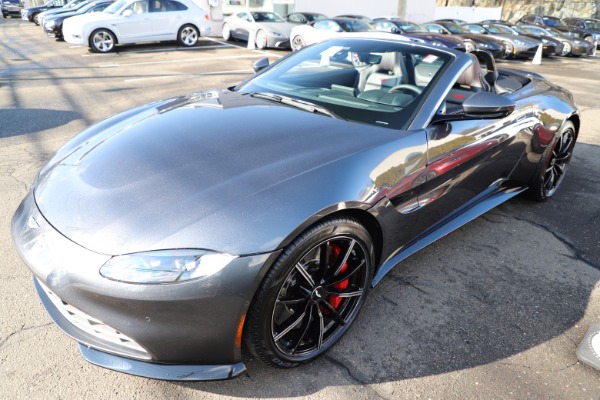 New 2021 Aston Martin Vantage Roadster for sale Sold at Alfa Romeo of Greenwich in Greenwich CT 06830 28