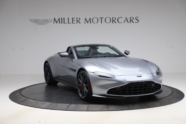 Used 2021 Aston Martin Vantage Roadster for sale $139,900 at Alfa Romeo of Greenwich in Greenwich CT 06830 11