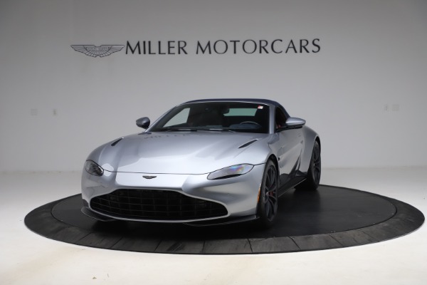 New 2021 Aston Martin Vantage Roadster for sale Sold at Alfa Romeo of Greenwich in Greenwich CT 06830 14