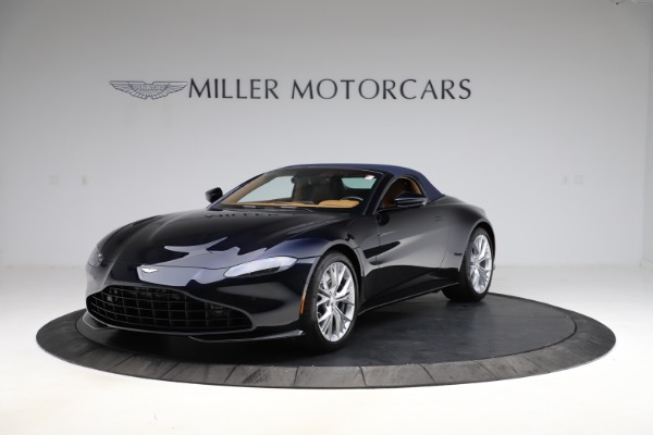 New 2021 Aston Martin Vantage Roadster Convertible for sale $205,686 at Alfa Romeo of Greenwich in Greenwich CT 06830 24