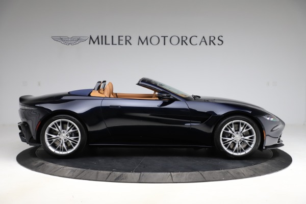 New 2021 Aston Martin Vantage Roadster Convertible for sale $205,686 at Alfa Romeo of Greenwich in Greenwich CT 06830 8
