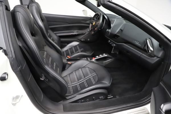 Used 2017 Ferrari 488 Spider for sale $284,900 at Alfa Romeo of Greenwich in Greenwich CT 06830 22