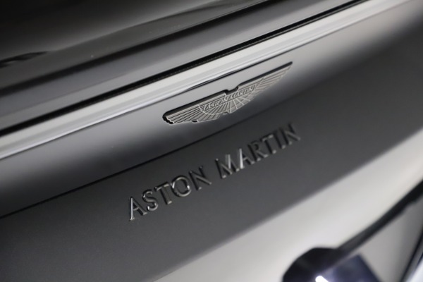 Used 2021 Aston Martin Vantage Roadster for sale Sold at Alfa Romeo of Greenwich in Greenwich CT 06830 21