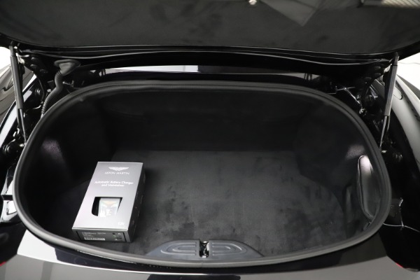 Used 2021 Aston Martin Vantage Roadster for sale Sold at Alfa Romeo of Greenwich in Greenwich CT 06830 23