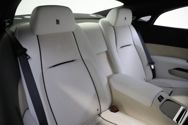 Used 2014 Rolls-Royce Wraith for sale Sold at Alfa Romeo of Greenwich in Greenwich CT 06830 17