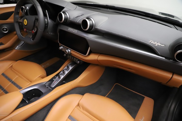 Used 2020 Ferrari Portofino for sale $199,900 at Alfa Romeo of Greenwich in Greenwich CT 06830 24