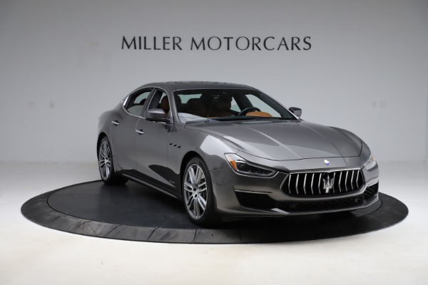 Used 2018 Maserati Ghibli SQ4 GranLusso for sale Sold at Alfa Romeo of Greenwich in Greenwich CT 06830 11