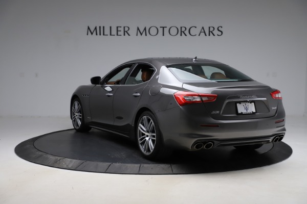 Used 2018 Maserati Ghibli SQ4 GranLusso for sale Sold at Alfa Romeo of Greenwich in Greenwich CT 06830 5