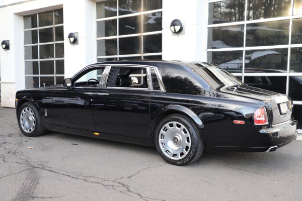 Used 2015 Rolls-Royce Phantom EWB for sale Sold at Alfa Romeo of Greenwich in Greenwich CT 06830 7