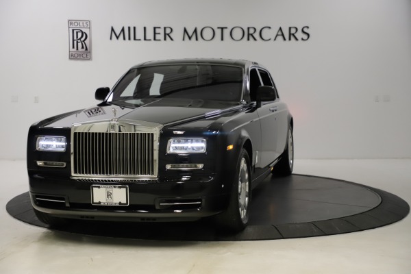Used 2015 Rolls-Royce Phantom EWB for sale Sold at Alfa Romeo of Greenwich in Greenwich CT 06830 1
