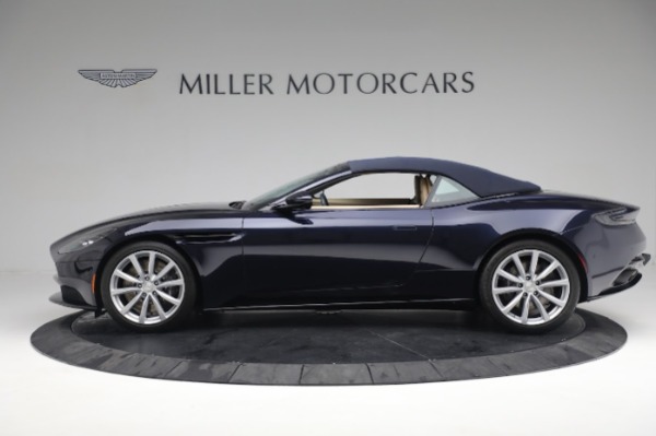 Used 2021 Aston Martin DB11 Volante for sale $177,900 at Alfa Romeo of Greenwich in Greenwich CT 06830 14