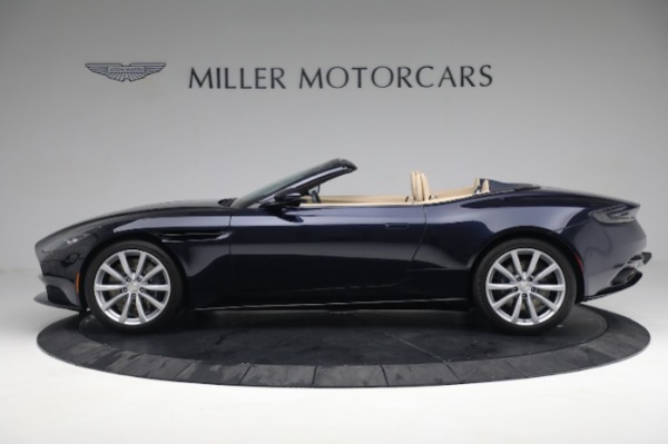 Used 2021 Aston Martin DB11 Volante for sale $177,900 at Alfa Romeo of Greenwich in Greenwich CT 06830 2