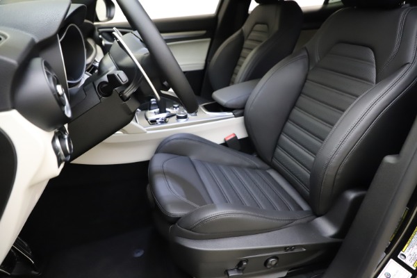 New 2021 Alfa Romeo Stelvio Ti Sport Q4 for sale Sold at Alfa Romeo of Greenwich in Greenwich CT 06830 15