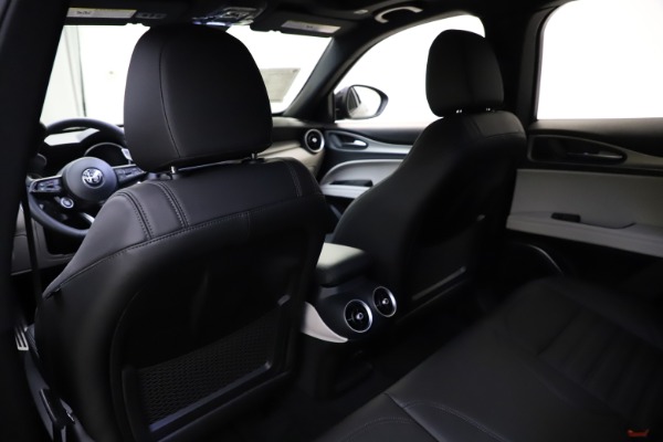 New 2021 Alfa Romeo Stelvio Ti Sport Q4 for sale Sold at Alfa Romeo of Greenwich in Greenwich CT 06830 20