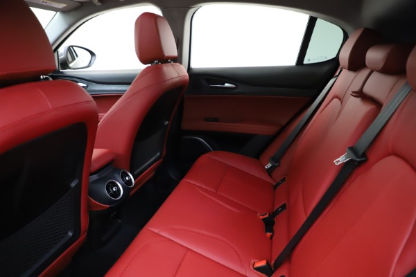 New 2021 Alfa Romeo Stelvio Q4 for sale $48,050 at Alfa Romeo of Greenwich in Greenwich CT 06830 19