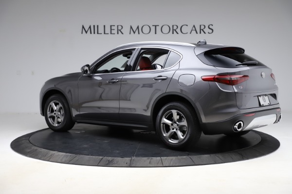 New 2021 Alfa Romeo Stelvio Q4 for sale $48,050 at Alfa Romeo of Greenwich in Greenwich CT 06830 4