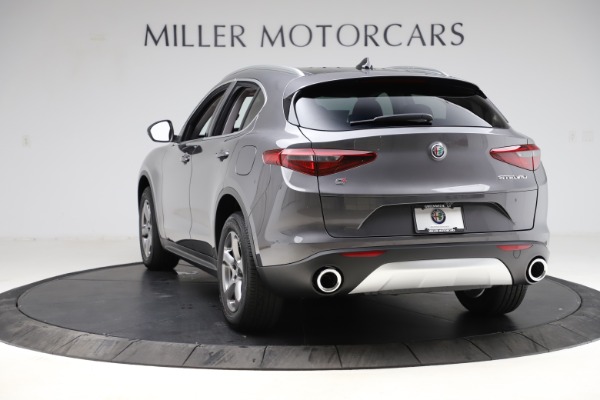 New 2021 Alfa Romeo Stelvio Q4 for sale $48,050 at Alfa Romeo of Greenwich in Greenwich CT 06830 5