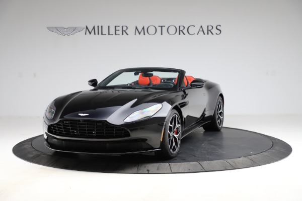 Used 2019 Aston Martin DB11 Volante Volante for sale $204,900 at Alfa Romeo of Greenwich in Greenwich CT 06830 12