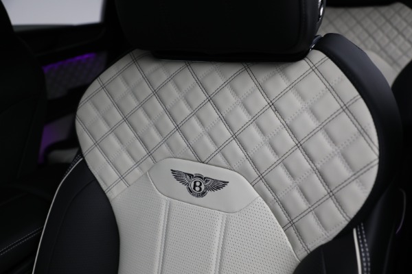 New 2021 Bentley Bentayga V8 First Edition for sale Sold at Alfa Romeo of Greenwich in Greenwich CT 06830 19