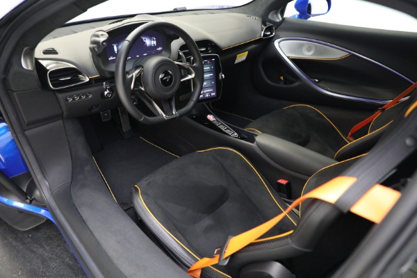 New 2023 McLaren Artura for sale $277,250 at Alfa Romeo of Greenwich in Greenwich CT 06830 20